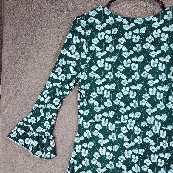 Gina Tricot Dress sz‎ M Women A Line Floral Green Faux Wrap Ruffle Hem Fairy - Picture 9 of 10